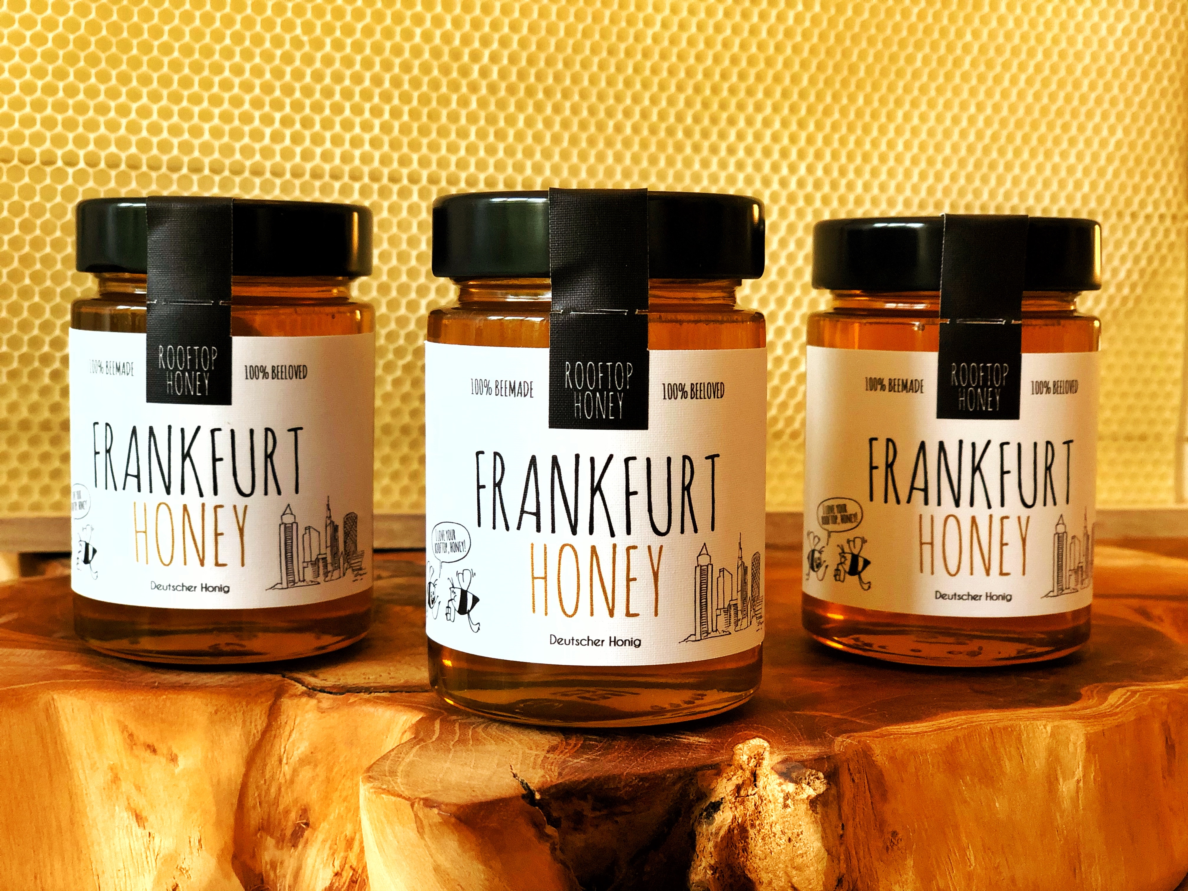 Rooftop Honey Frankfurt im ursprünglichen Design und Etikettenpapier.